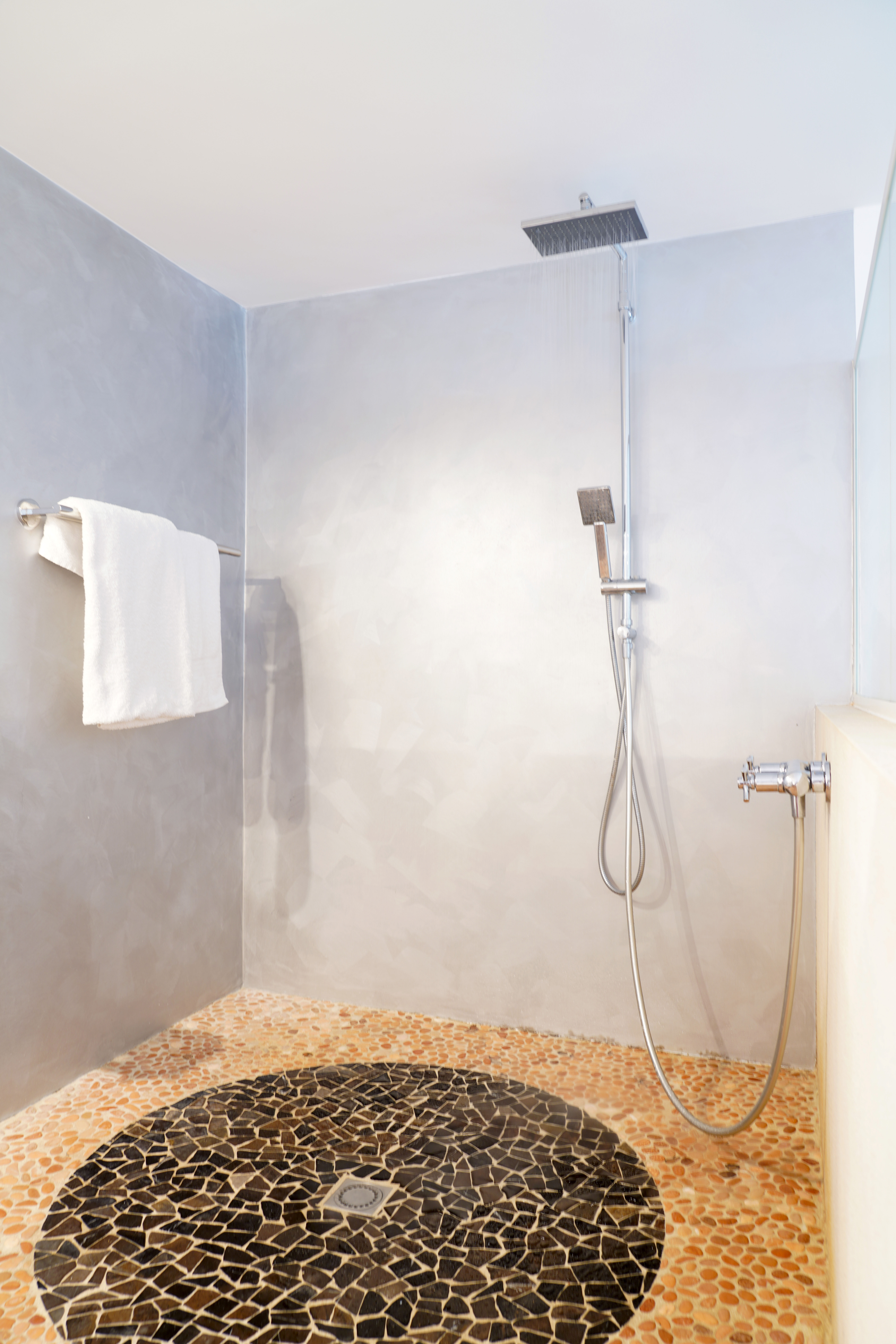 FREEDOM shower